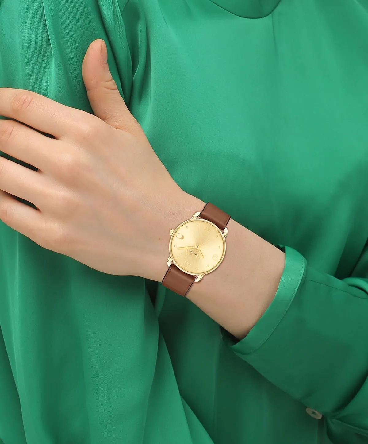 | Gifts for Her | Water-Resistant | 36 mm Coach Elliot Oakland convex Women's Watch | Sleek and Minimalist in Design | Timeless Style for Any Occasion 