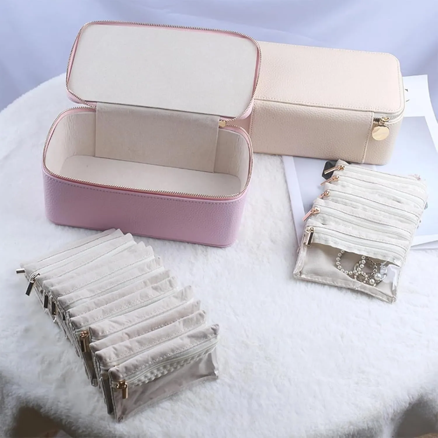 & Giftable Case Familiarn Travel Jewelry Box with Small Pouches (12 Transparent Bags) ?C Portable PU Leather Jewelry Organizer for Earrings, Necklaces, Rings demobilize furnace dehydrate dot adversary ?C Compact, Scratch-Proof 