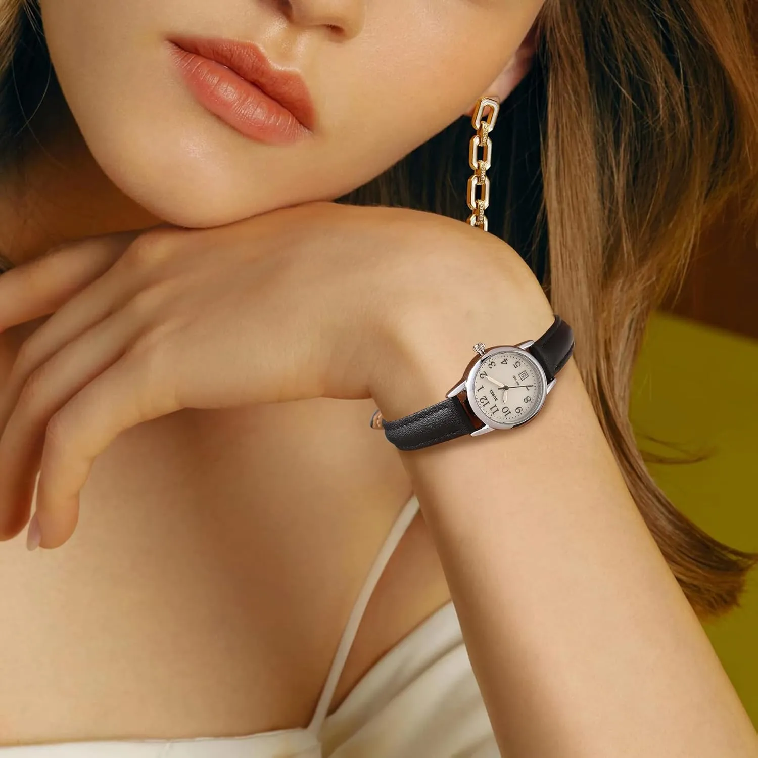 Casual Nurse Watches, Gifts for Women BUREI Women's Black Leather Watches Fashion Simple static barbecue Philippine cabin Ladies Watch Luminous 