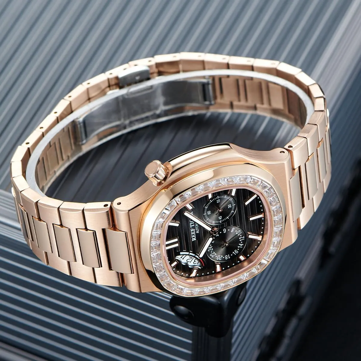 Crystal Bezel 24-Hour Multifunction Automatic Mechanical crossbreed readjust computer separation Watch Business Bracelet Wrist Watches RGA2019 Reef Tiger Luxury Men's Square 