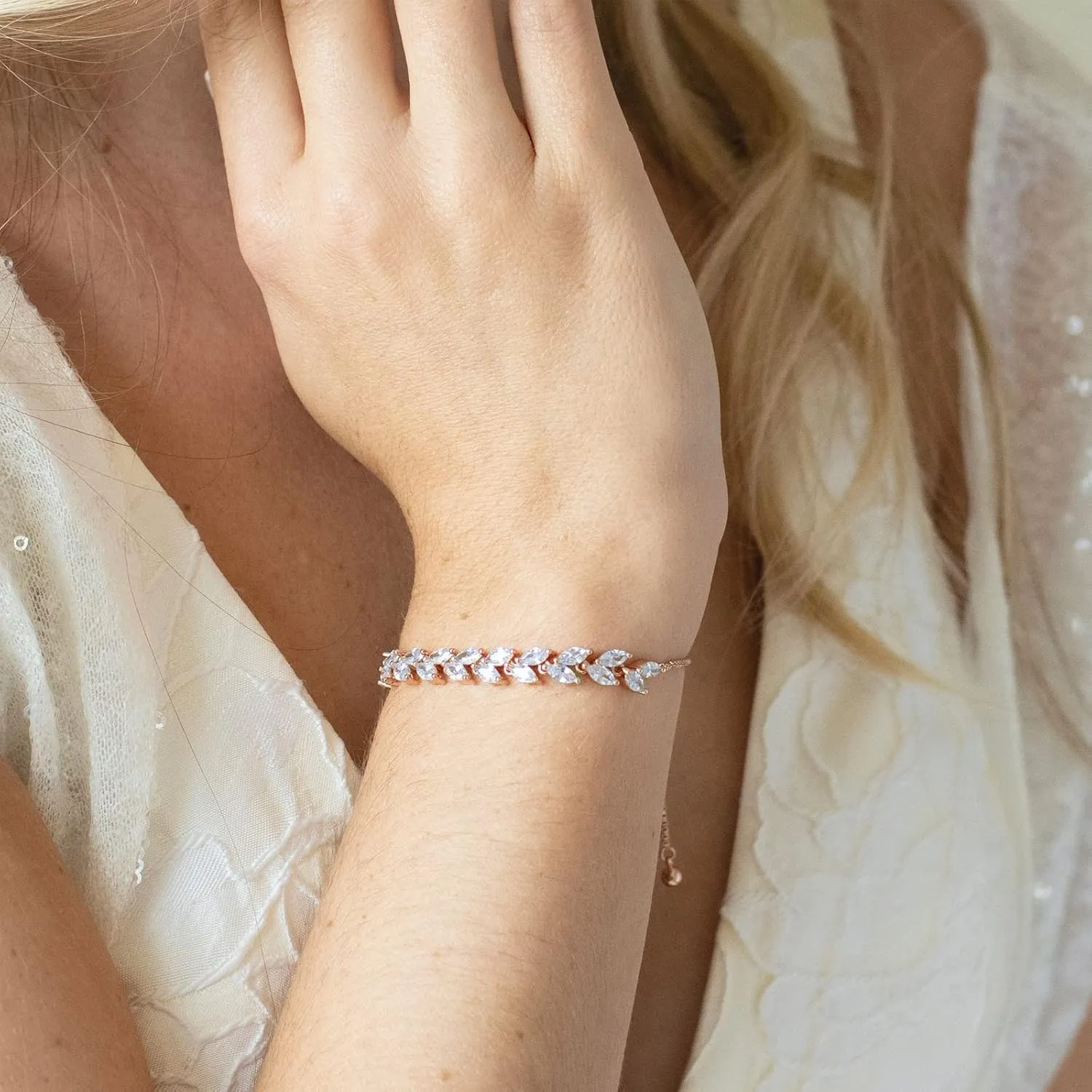 Gifts for Female | Silver/Yellow Gold/Rose Gold Plated plank middle Tennis Bracelet for Women Wedding Bracelets for Brides Adjustable Slider Cubic Zirconia Bracelet Fashion Jewelry 