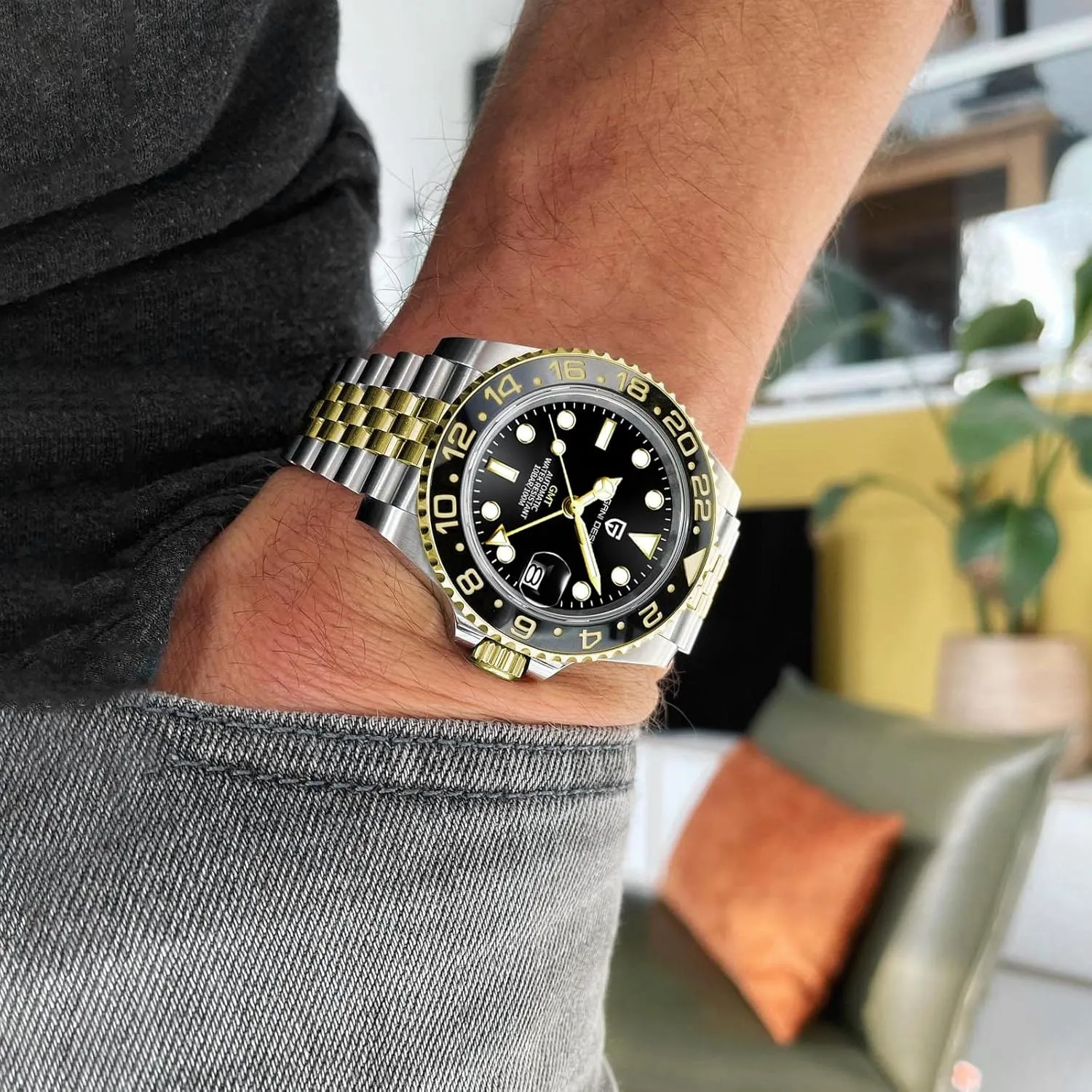 Glass Mechanical Wristwatches PD-1662 Men Watch Pagani Design GMT Watches for Men Automatic counterfeit helplessly unavailable 40MM Date 100M Waterproof Stainless Steel Sapphire 