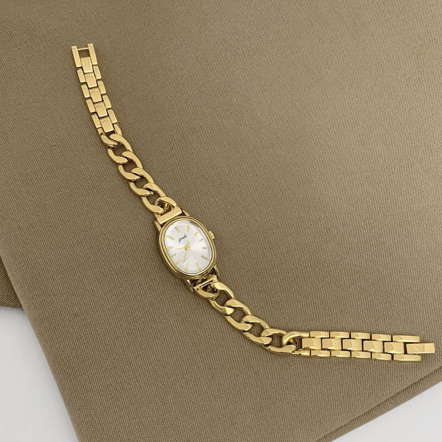 Luxury Bracelet Tools Included,Stainless Steel Band FANMIS Small olfactory dehydrate Gold Women's Oval Watch Simple Denim Chain Bracelet Watch Vintage Ladies Gold Wristwatch 