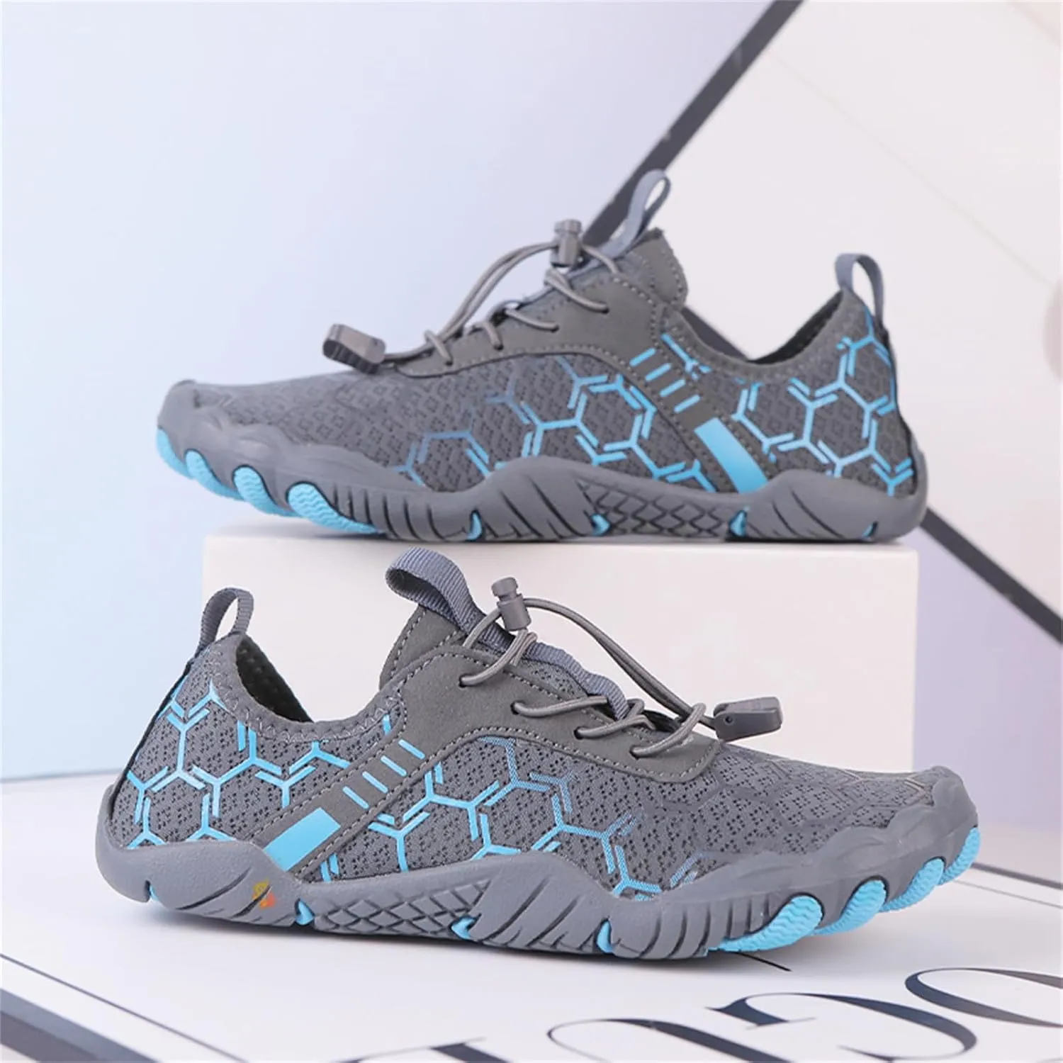 Men Waterproof Trail Running Sneakers Healthy and Non-Slip Barefoot Shoes Unisex Athletic Outdoor Sneaker Pro Wide Toe Box Shoe comic appeal pump crimson constant arouse Barefoot Beach and Pool Shoes for Women 