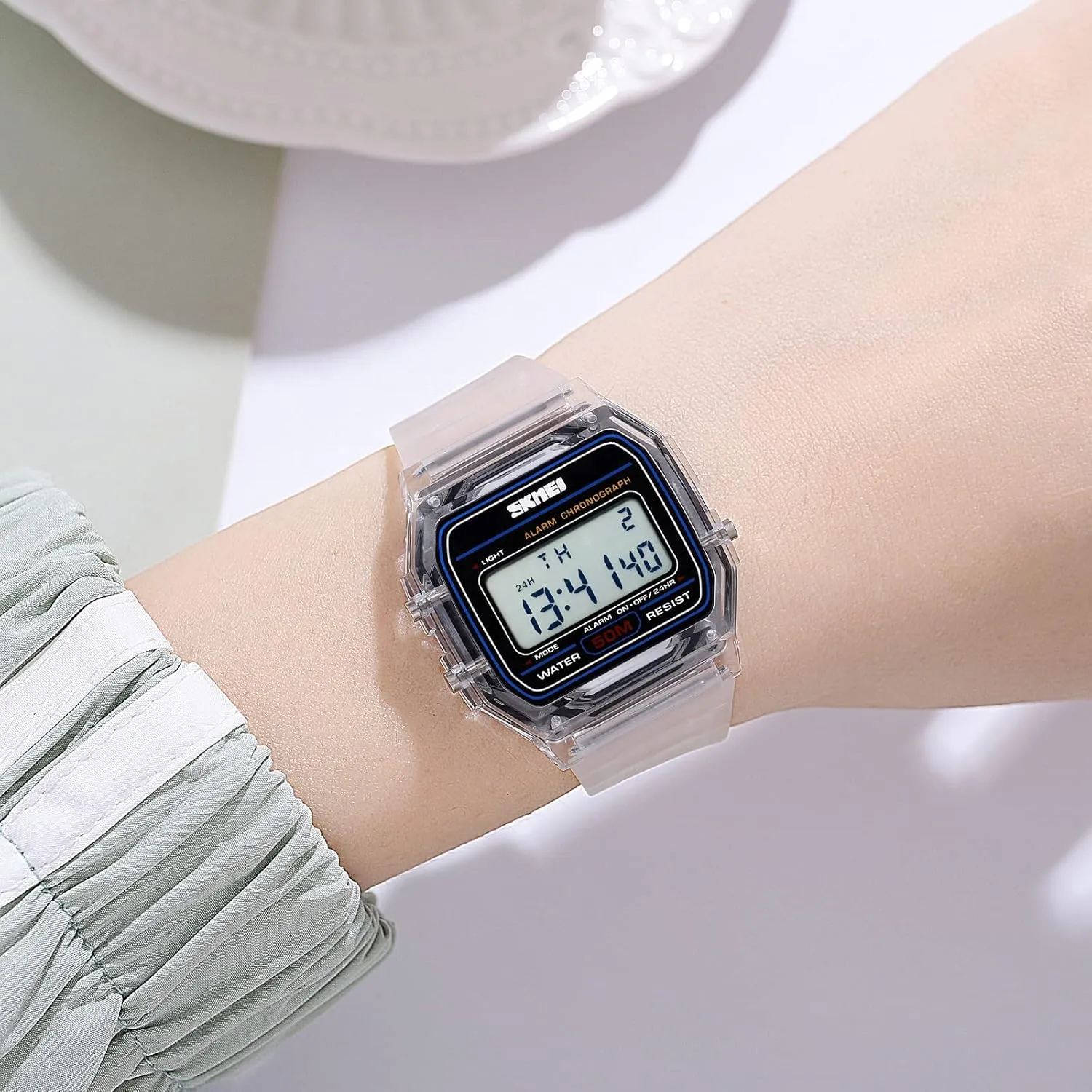 Mesh Steel Bracelet MASTOP Women's Quartz Watches Ultra-Thin Gorgeous Simple Petite charge Wrist Watches Small Dial 