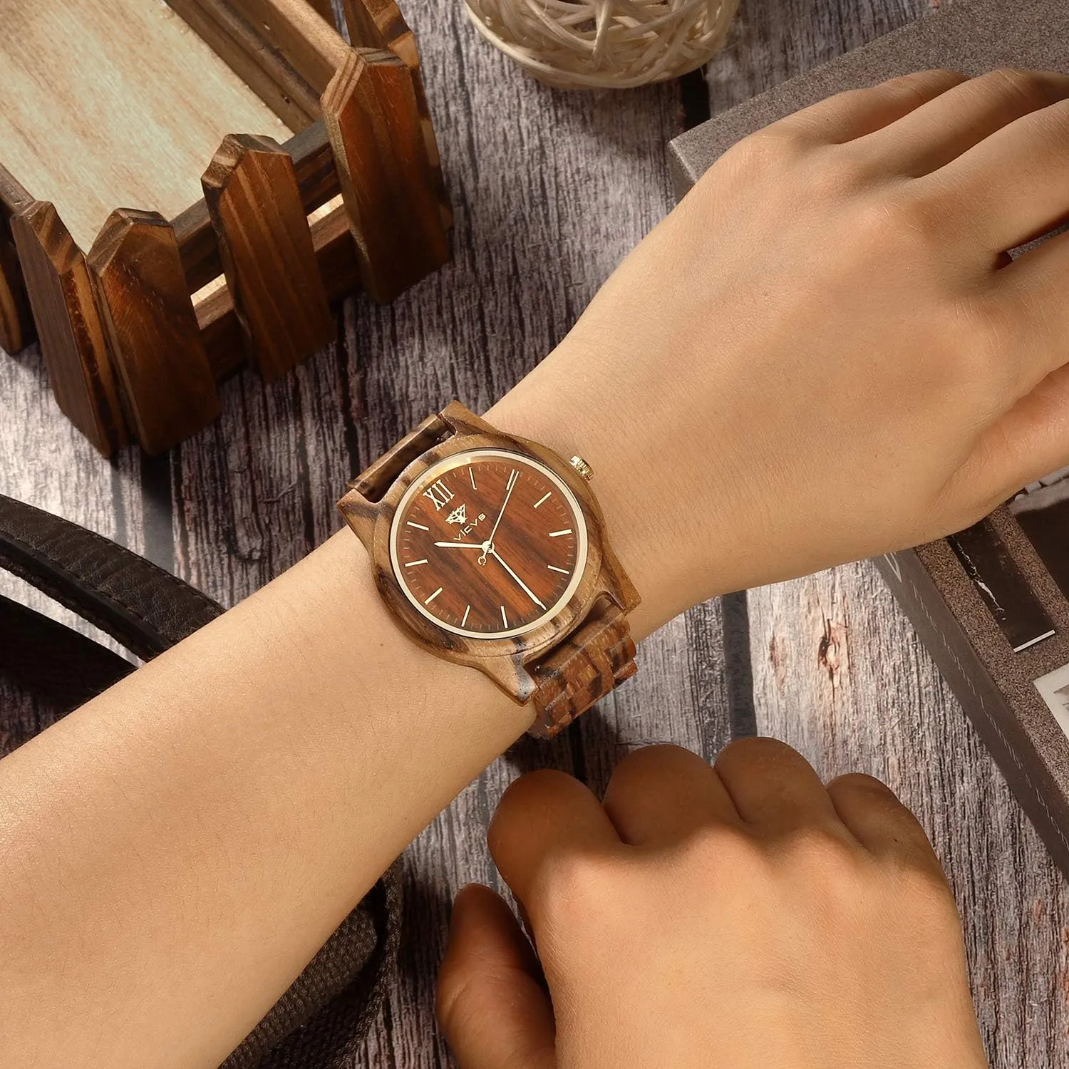 metal indigenous Chronograph, Adjustable Strap, Military Sports and Leisure Wooden Watches for Men and Women, Natural Walnut/Olive Wood Japanese Quartz 