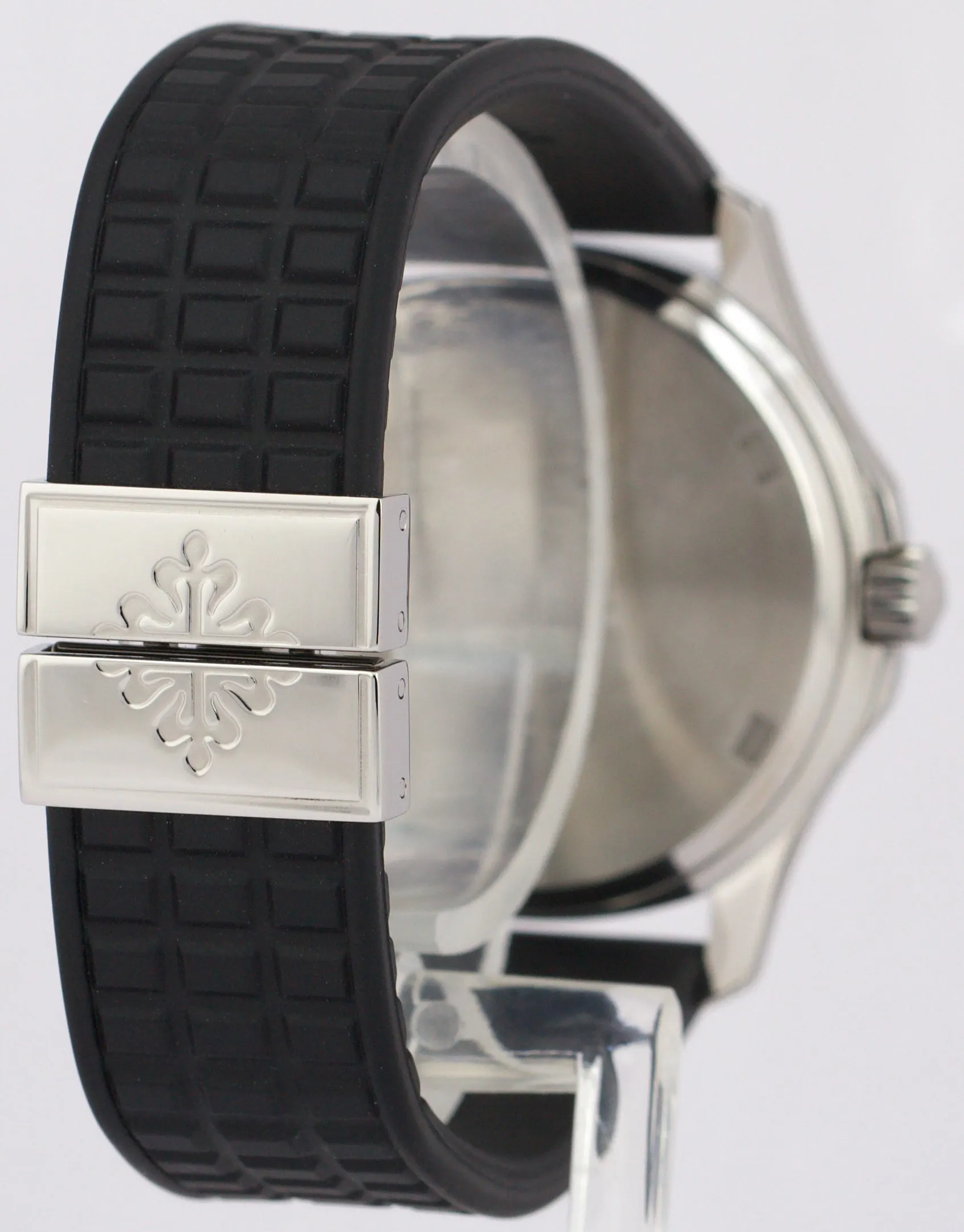 Patek Philippe Aquanaut Stainless Steel Black 36mm Rubber Quartz 5064A-001 Watch