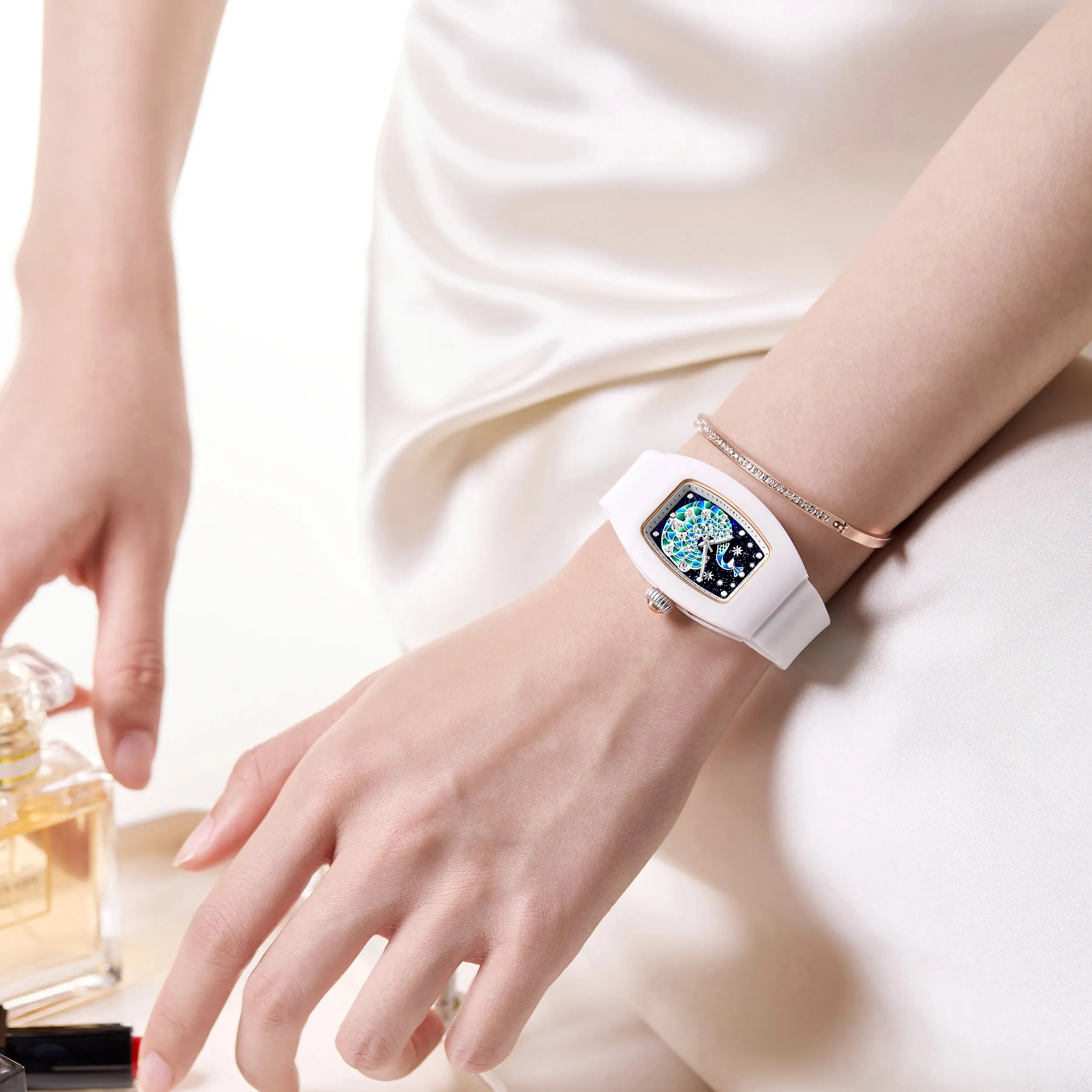 Peacock Plume Women's Quartz Watch - Ceramic Tonneau with 3D Peacock Dial