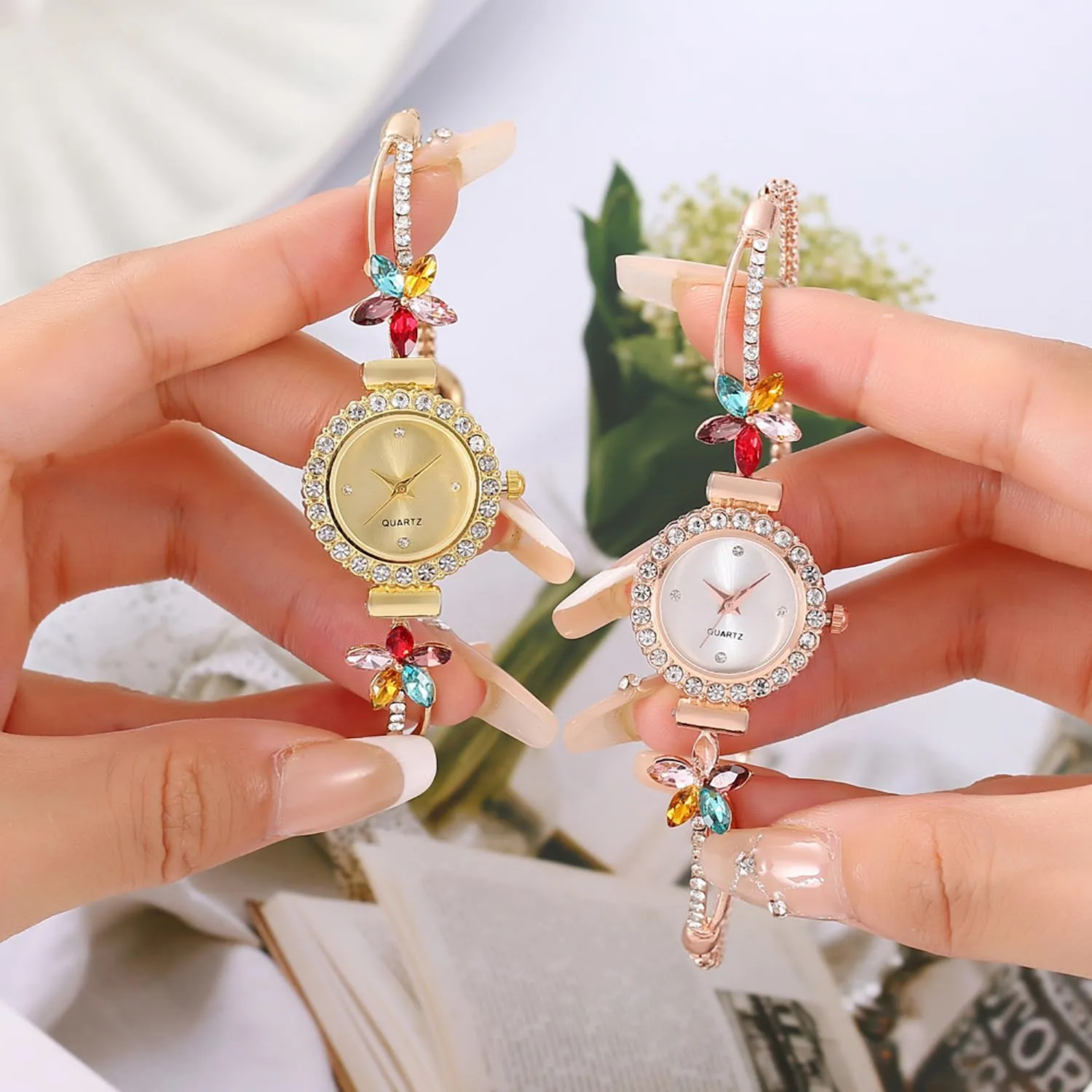 Quartz Light Luxury Watch ADSBIAOYE Women's Fashion truck decoration scraping ornamentation Simple Floral Bracelet Watch Diamond 