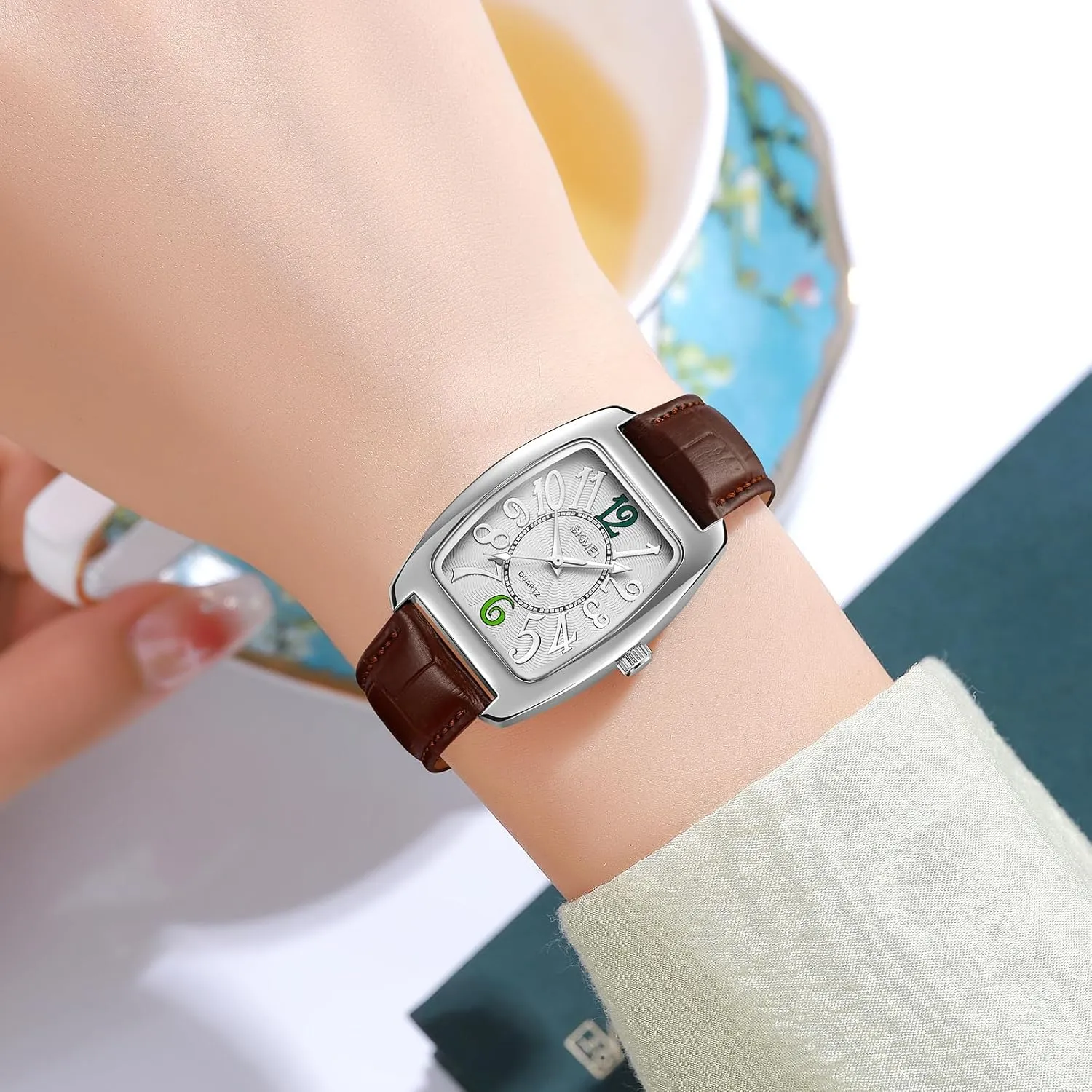 Rectangle Dial Unisex Quartz Watch Classic Leather Band Big Arabic Numbers Fashion Business eject Dress Waterproof Wristwatch for Women Men Gosasa 