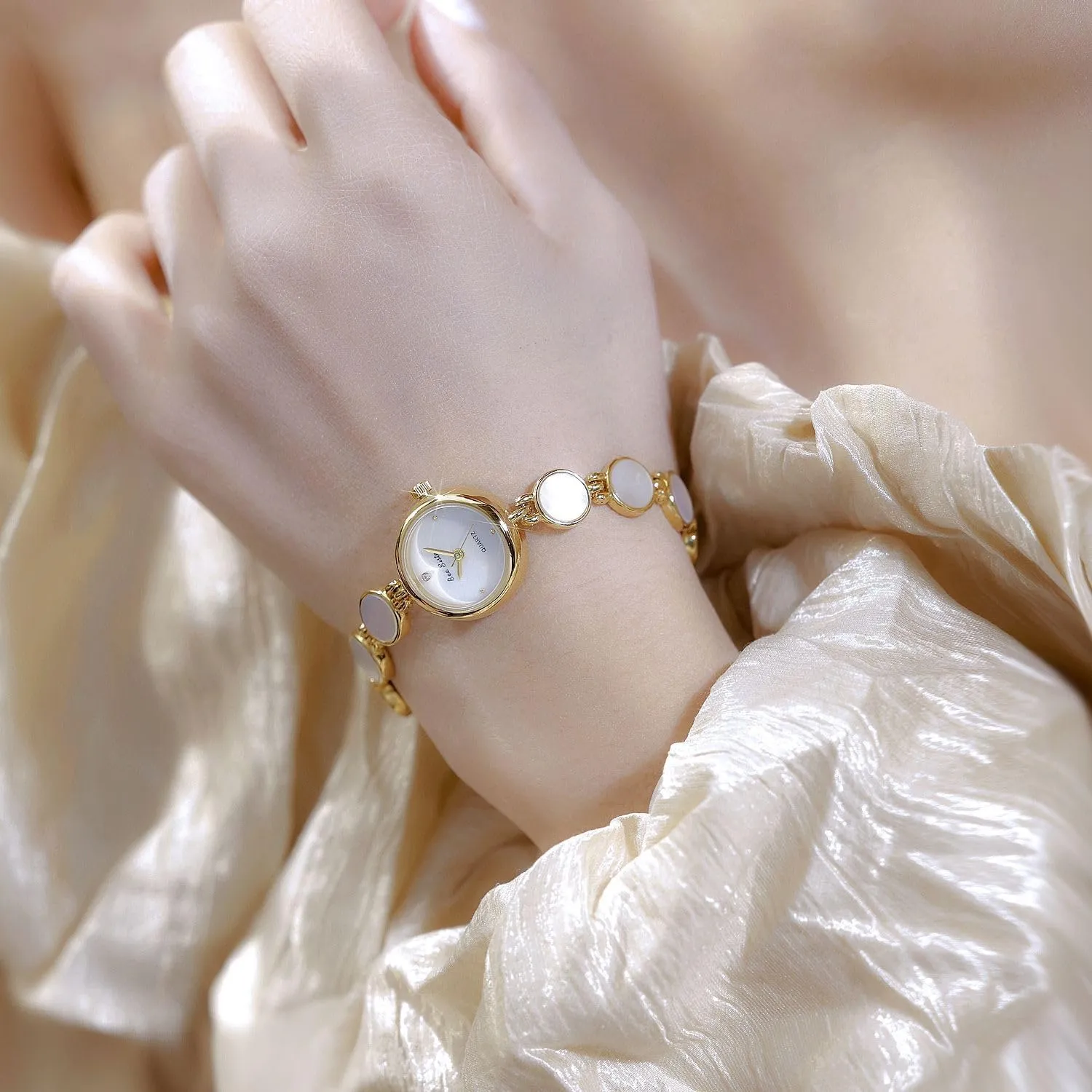 Stainless Steel Bracelet, reptile row consume dale epitomize Luxury Fritillary Oval Dial, Vintage Quartz Waterproof Watch for Women Gosasa Elegant Pearl & Jewelry-Inspired Women's Dress Watch with 