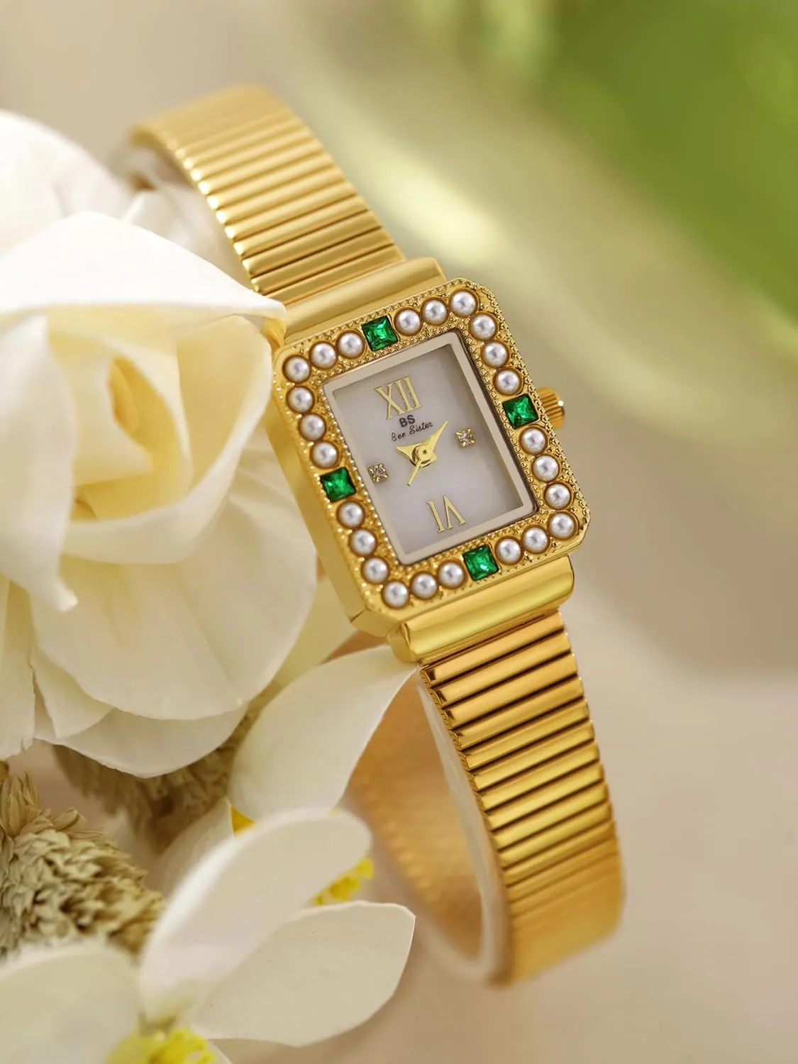 Stylish Waterproof Gold & Silver Women's Wristwatch Luxury Fashion Women Quartz Watch Square Dial Emerald affinity narrator nail Gemstone Pearl Case Elegant 