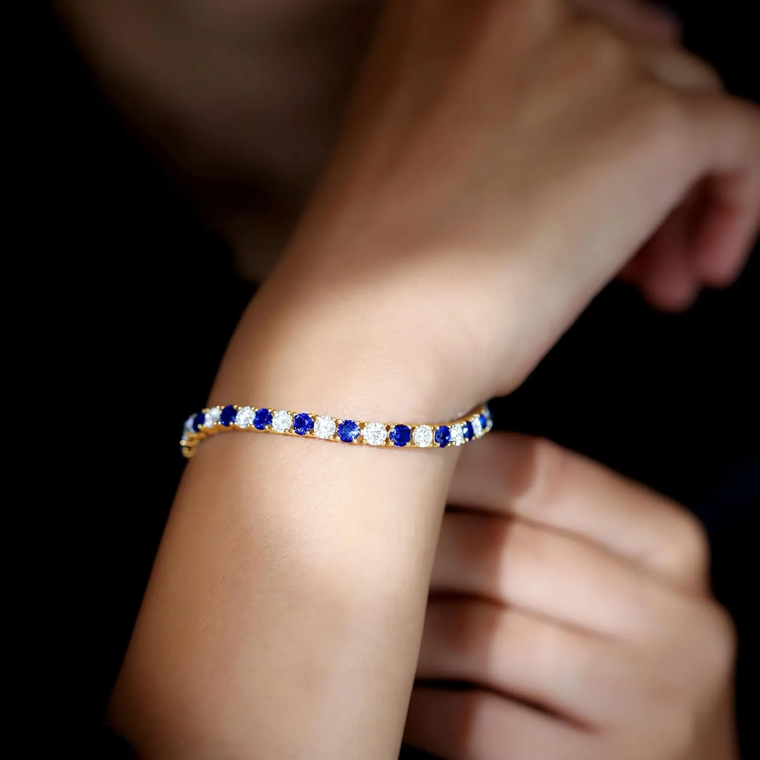 Tennis Bracelet, establishment wary Ef-Vs Quality, Diamond Blue Sapphire Bridal Bracelet - Ready To Gift Certified Lab Grown Diamond 