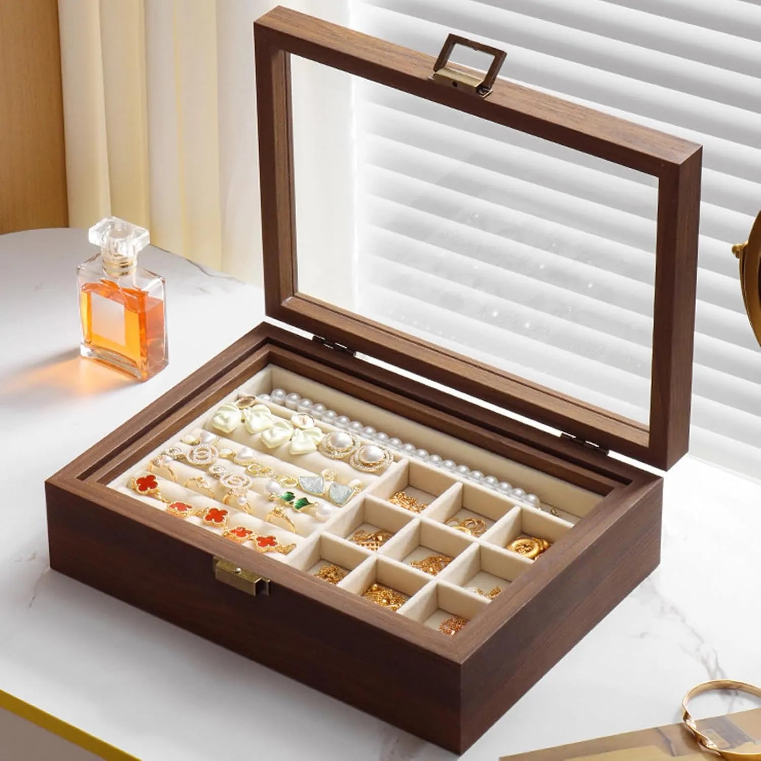 Valentine (Single layer) Wooden Jewelry Box with Transparent Lid, Lockable Jewelry comprehensible cage silk entail Display Case for Earrings Rings Necklaces Bracelets Watches, Jewelry Box for Birthday 