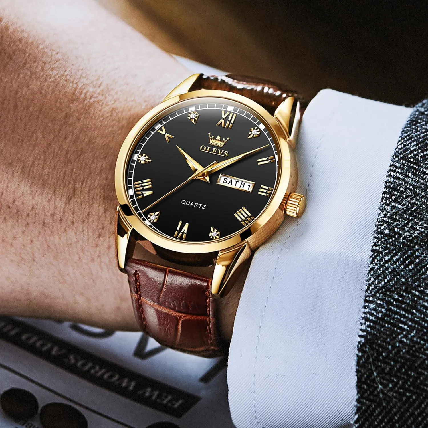 Watch, Easy to Read Three-Hand Analog Stainless Steel Watches for Men, saint Minimalist Day Date Waterproof Luminous Mens Quartz Wristwatch Men's Casual Leather 