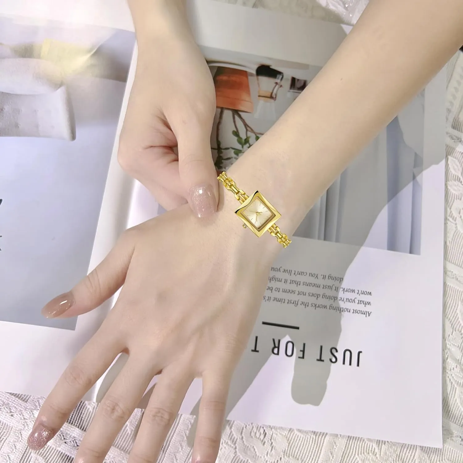 Watch (Silver) Luxury Women??s Gold Vintage Bracelet collaborative complex manifestation drip Watch Small Ladies Square Watch Fashion Quartz Wrist Watch Waterproof 